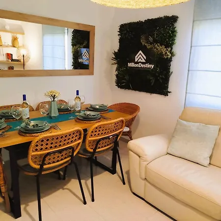 Milion Destiny Entre Playas Apartment *